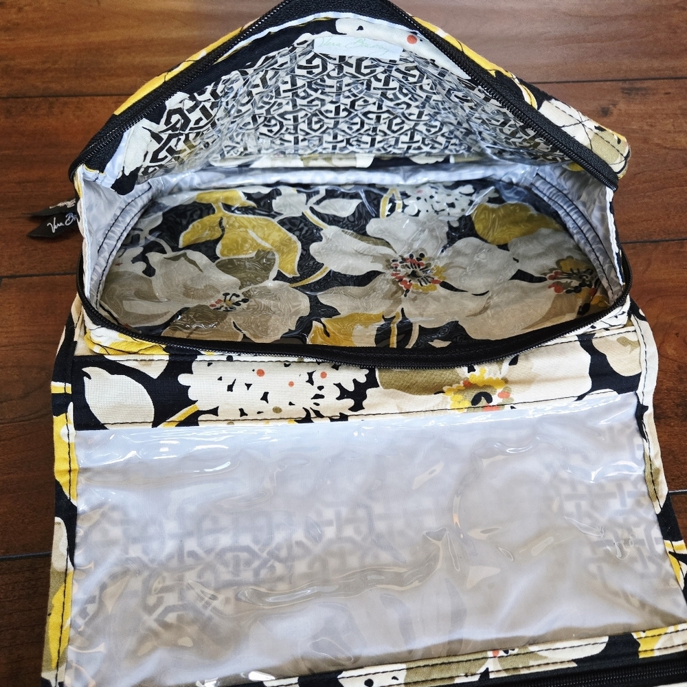 Vera Bradley English Meadow Yellow Hanging Organizer Travel Cosmetic Case Bag - Picture 7 of 11